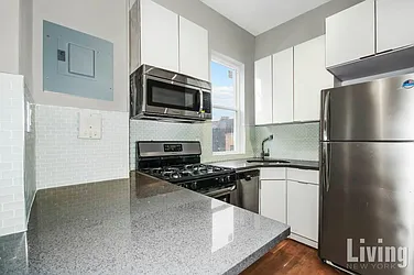 Rented by Living New York