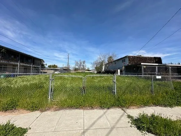 4333 E Clay Ave, Fresno, CA 93702