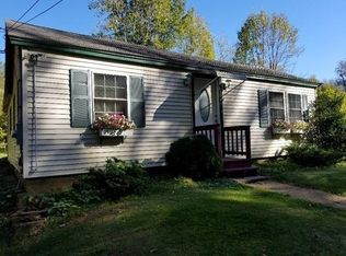 14 Wells Rd, Brookfield, MA 01506