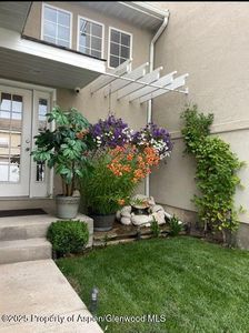 787 Pine Ct, New Castle, CO, 81647