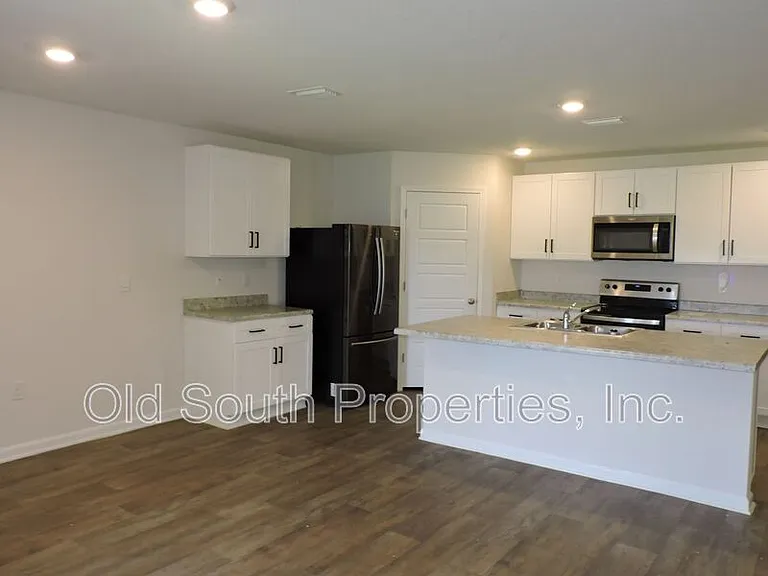 7580 Steeplechase Blvd — Photo 6