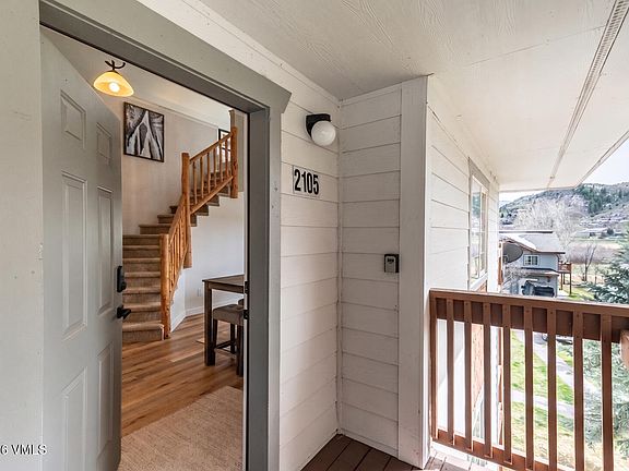 2nd image of 2105 Crazy Horse Cir #2105