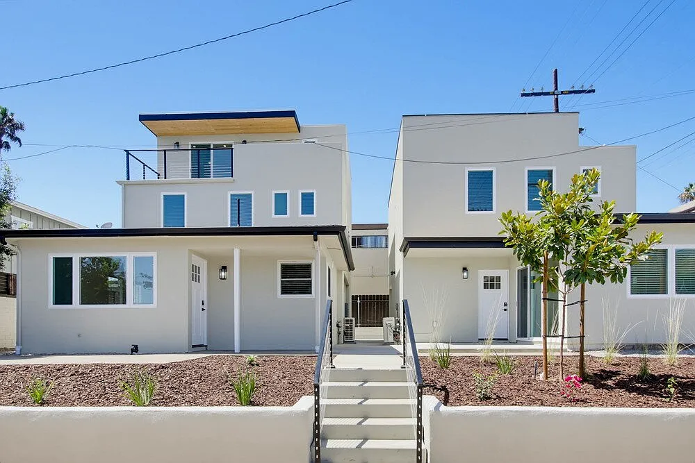 2 bed, 1.0 bath, 723 sqft, $3,700 — Photo 1
