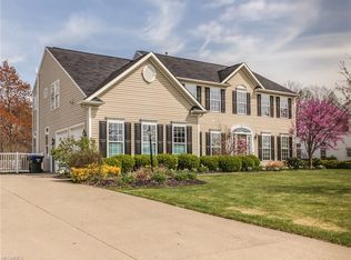 3423 Orchestra St, Cuyahoga Falls, OH 44223