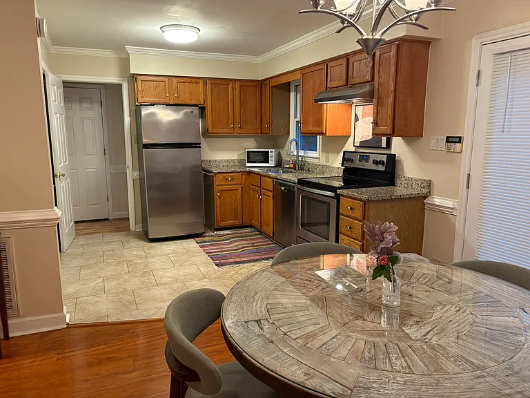 3118 Hope Valley Rd — Photo 9