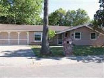 1st image of 448 Berthoud St