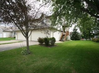 704B Meadowview Ln, Lodi, WI 53555