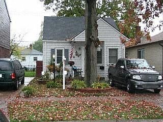 1st image of 1693 Stewart Ave