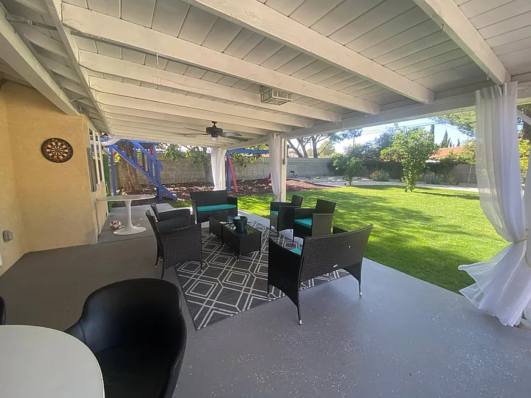 15735 Superior St — Photo 35