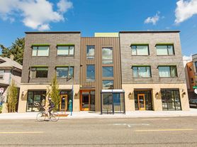 3775 SE Belmont St, Portland, OR