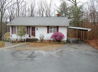 97 Tory Fort Ln, Worcester, MA 01602