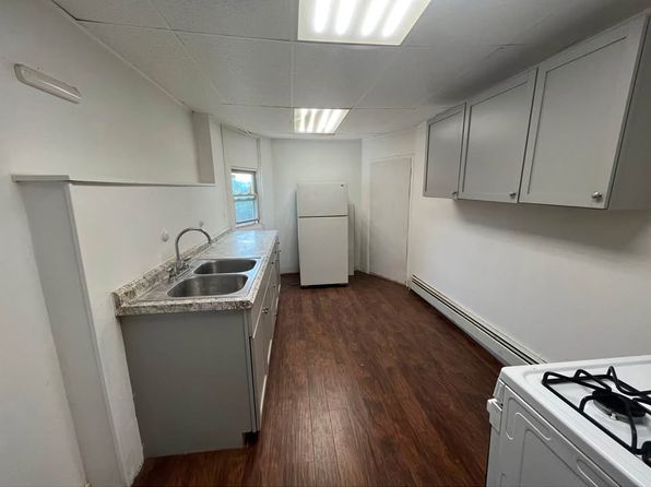 1136 Brownsville Rd APT 1