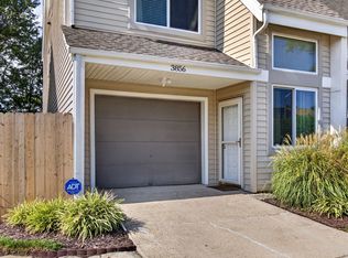3856 Chimney Creek Dr, Virginia Beach, VA 23462