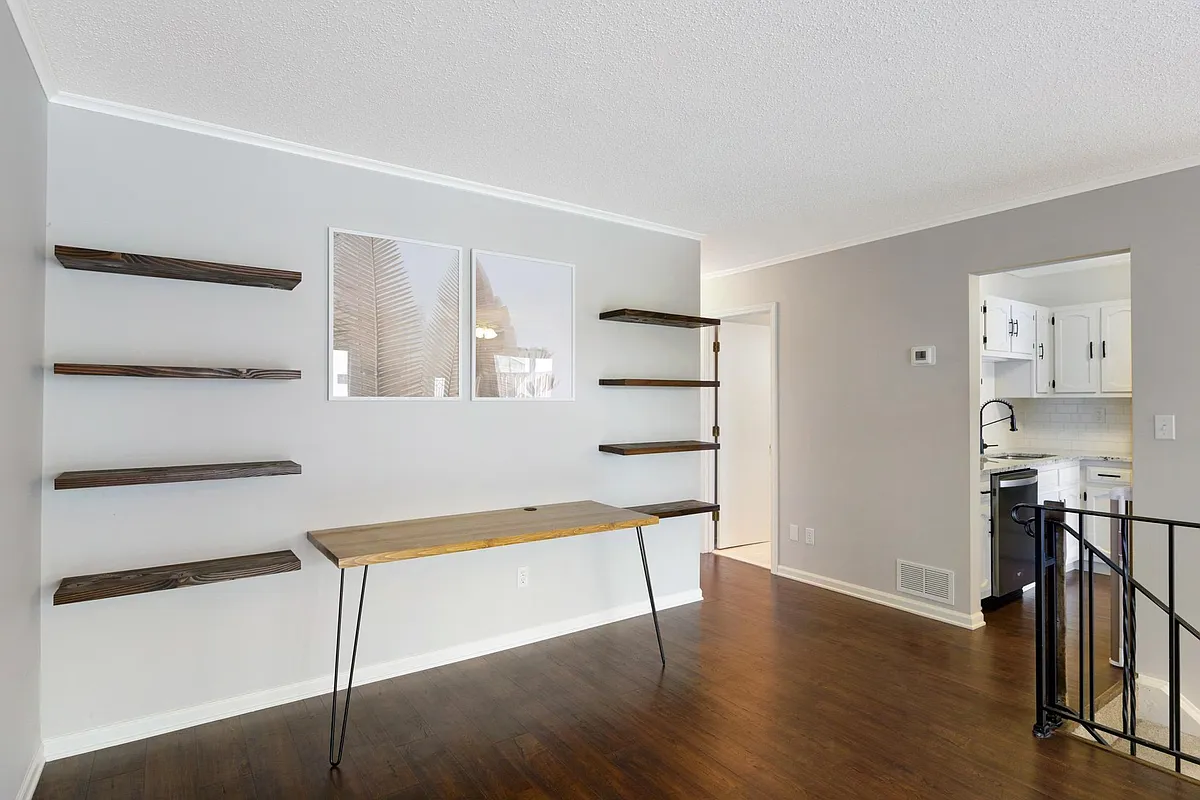 Building Photo - 2705 Terraceview Ct