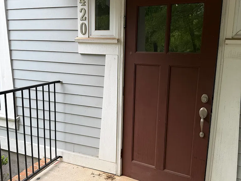 490 Barnett Shoals Rd #420 — Photo 2