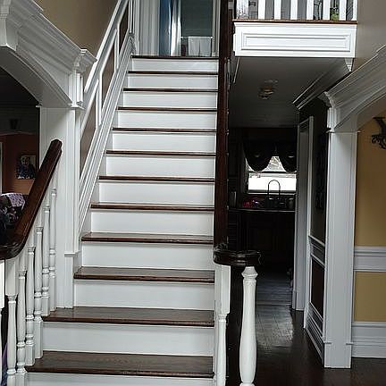 3rd image of 27 Malone Ave