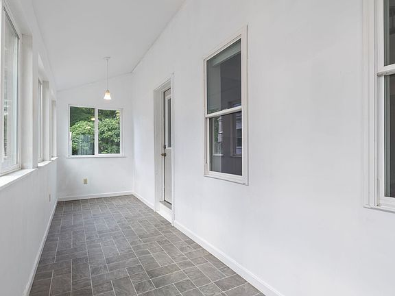 3rd image of 22 Church Street