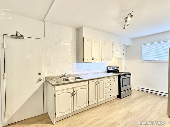 3rd image of 606 Chaucer Ave #2