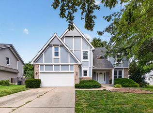 14510 S Kaw Dr, Olathe, KS 66062
