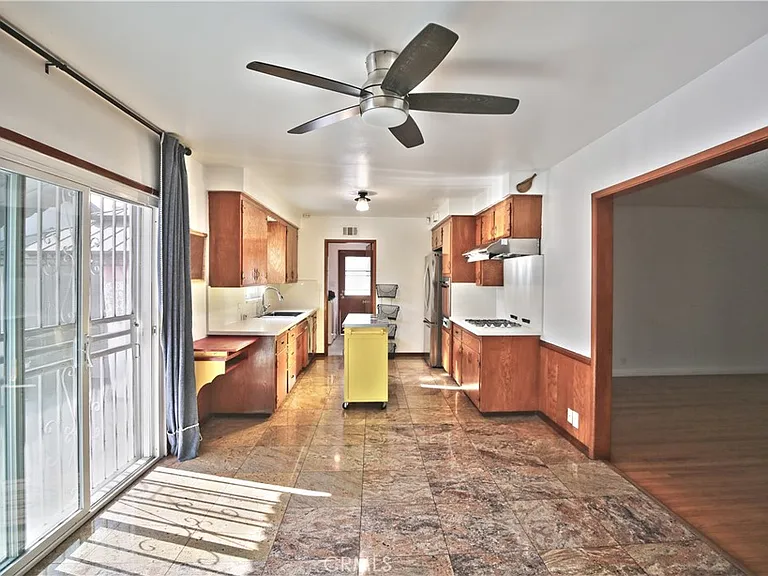 4851 Willmonte Ave — Photo 9