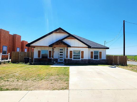 2nd image of 1812 Old Pioneer Rd