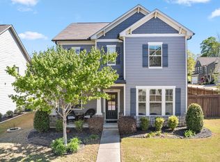 6025 Harbour Mist Dr, Flowery Branch, GA 30542