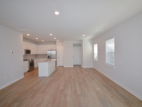 3rd image of 2279 Hospitality Ln