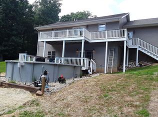 1236 Bellgrade Ave, Loogootee, IN
