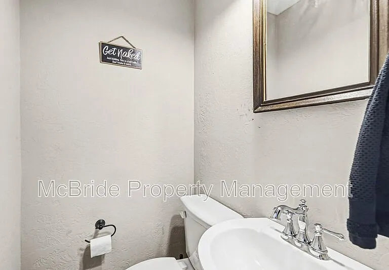 1304 Dominica Dr — Photo 27