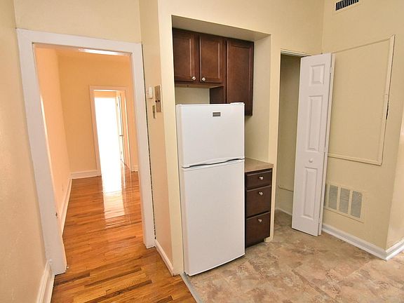 4th image of 336 Lombard St #1