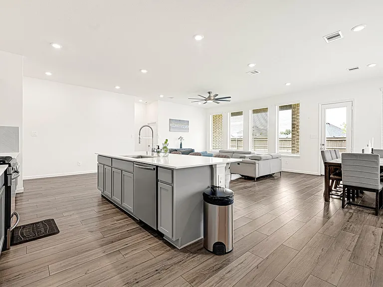 31914 Lillie Lilac Ln — Photo 9