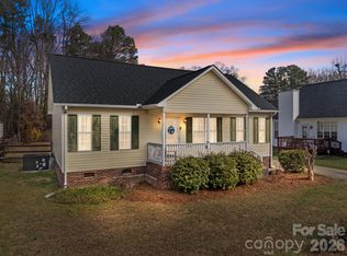 1547 Tammy Ct, Kannapolis, NC 28083