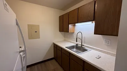 120 High St — Photo 3