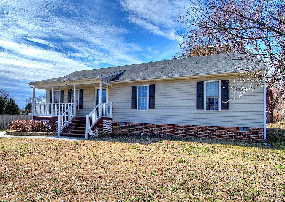 1st image of 8257 Laurel Meadows Dr