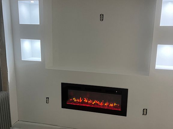 2nd image of 1015 Danbury Dr