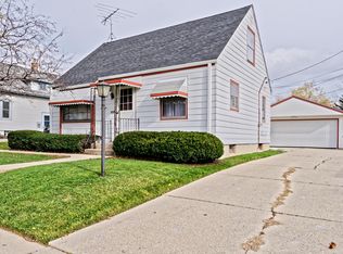 4334 S 4th St, Milwaukee, WI 53207