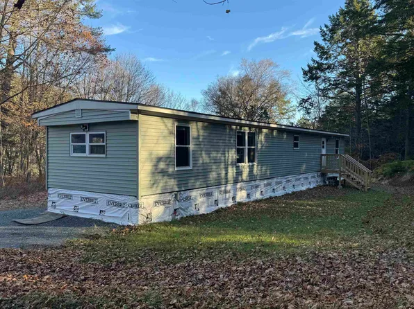 135 Stanley Road, Springfield, VT 05156