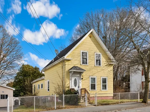 131 Grove St, Haverhill, MA 01832