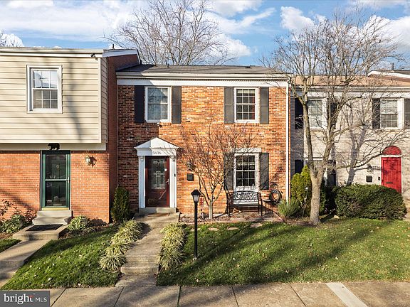 5th image of 5836 Wyomissing Ct