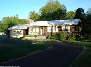 10 George St, Gorham, ME 04038