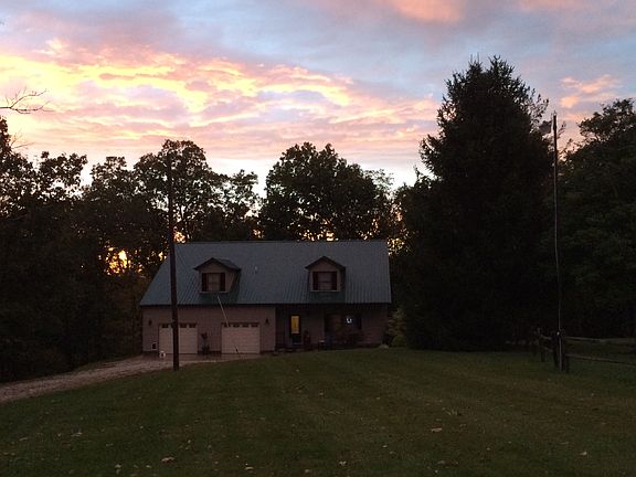3rd image of 516 County Road 182
