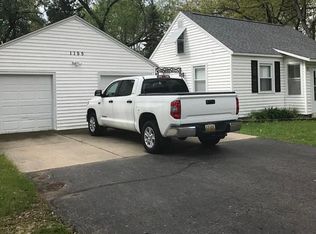 1155 Mallard St, Haslett, MI 48840