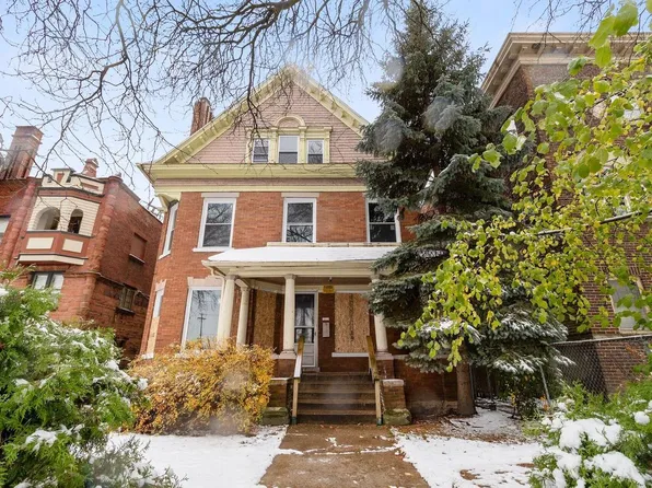 3217 West Wells STREET, Milwaukee, WI 53208