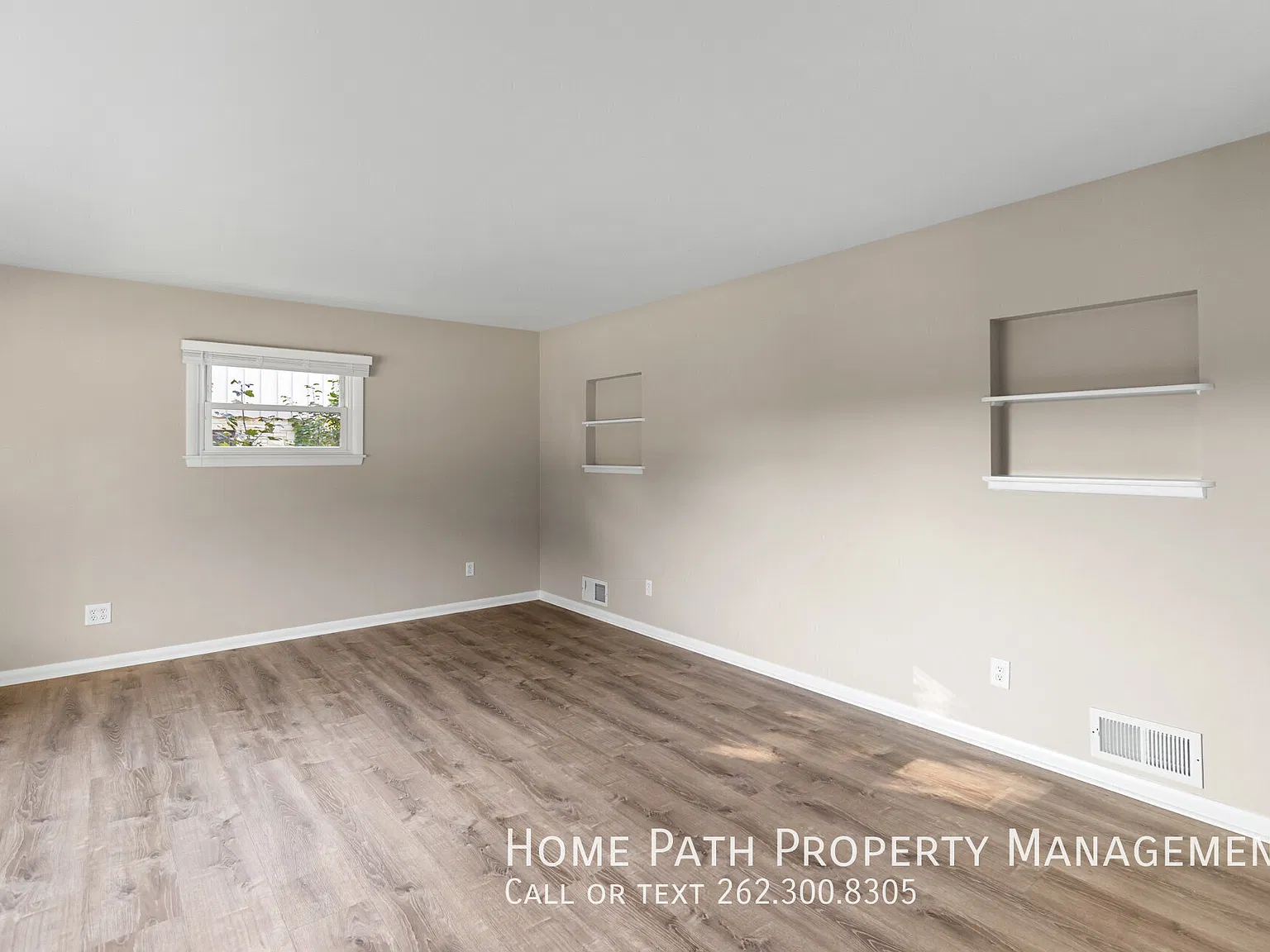 3 bed, 1.5 bath, 2060 sqft, $2,300 — Photo 3