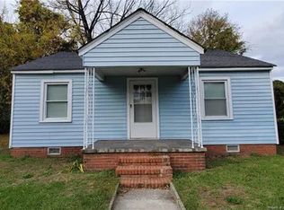 305 Olive St, Spring Lake, NC 28390