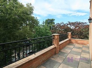 20-13 35th St #2, Astoria, NY 11105