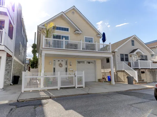 67 Vermont St, Long Beach, NY 11561