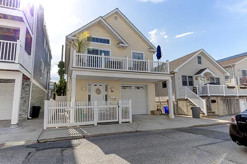 67 Vermont St Photo 1