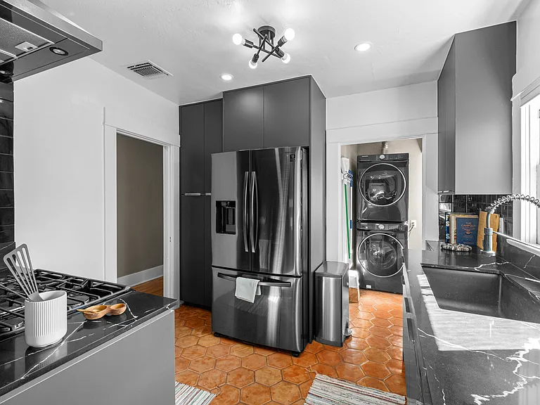 706 N La Fayette Park Pl — Photo 20