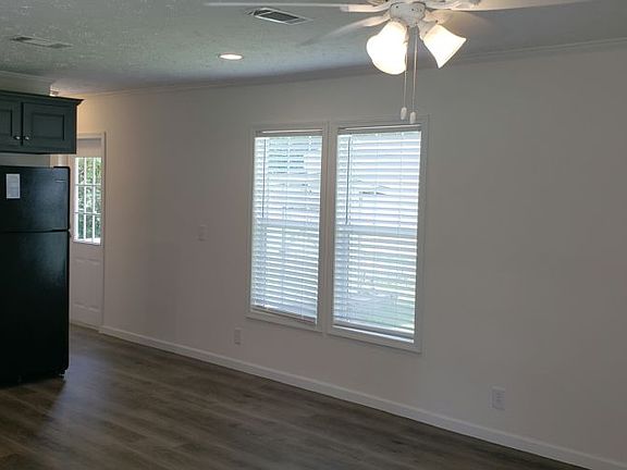 4th image of 10201 W Beaver St #134